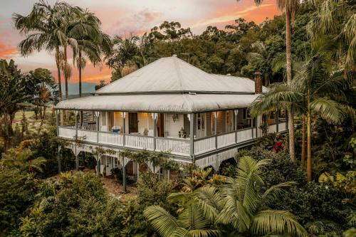 Murwillumbah House | Glenelg Upstairs Residence