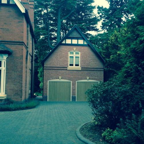 Hampton-in-Arden Bed & Breakfast | Glenlyon Flat - NEC