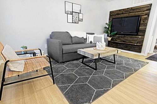 Old East Dallas Apartment | Global Cup The Alcove Dallas Near Downtown Fun Nightlife