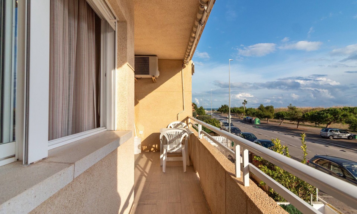 Canet de Berenguer Apartment | Global Vacacional: Pet Friendly Apartment in Canet Playa