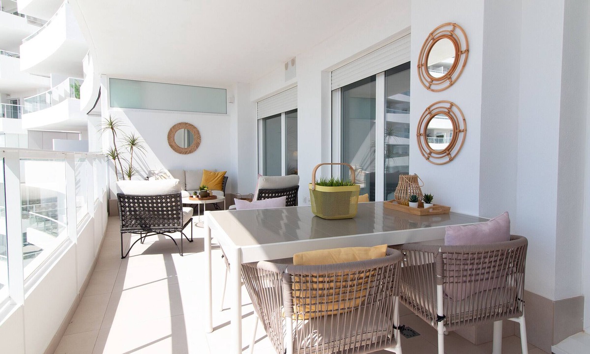 Canet de Berenguer Apartment | Global Vacacional: Nice apartment with terrace in Gran Canet