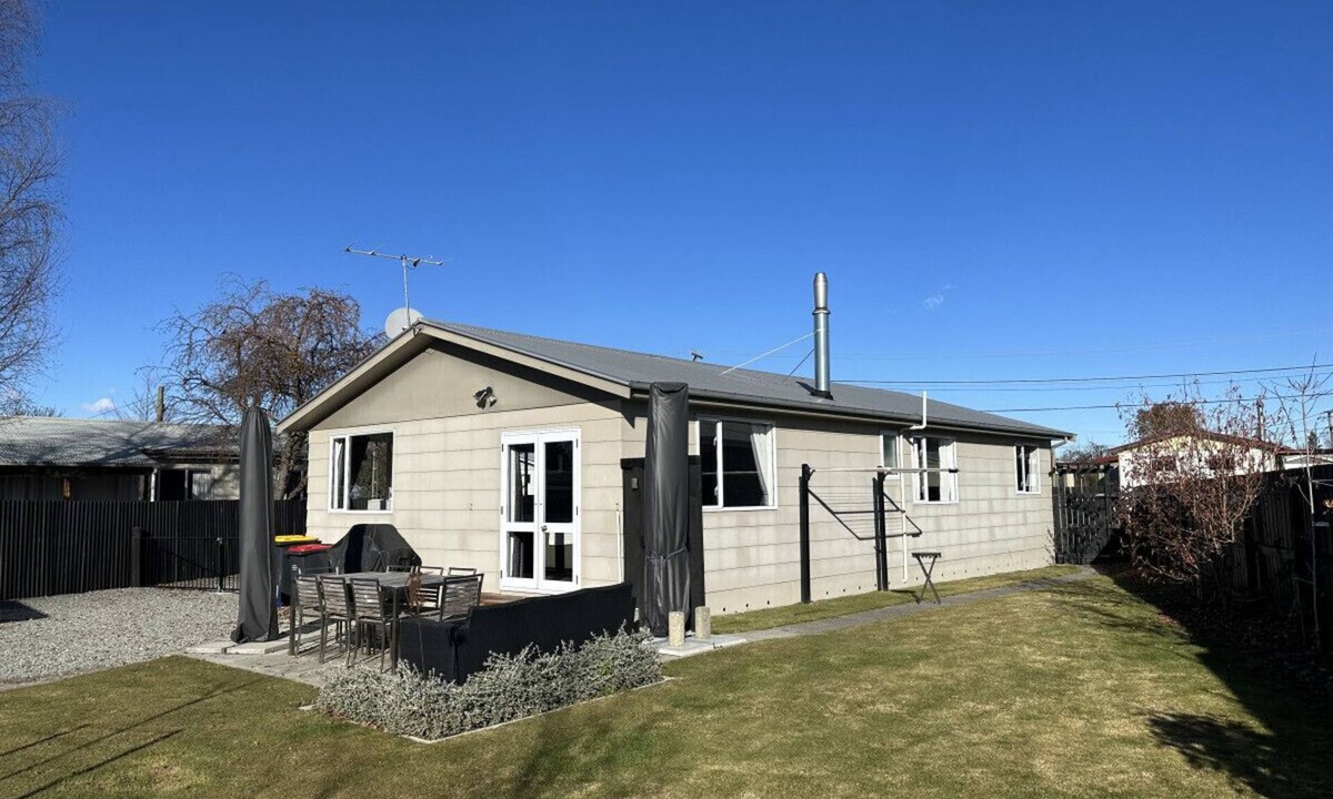 Twizel Villa | Glorious on Godley - TWIZEL