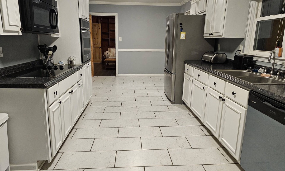 Augusta House | Goat House Close to Downtown Augusta