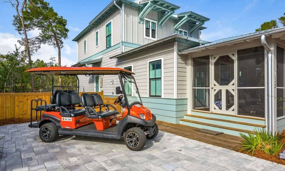 Seacrest House | Goin' Coastal | Pet Friendly | 6-Seater Golf Cart