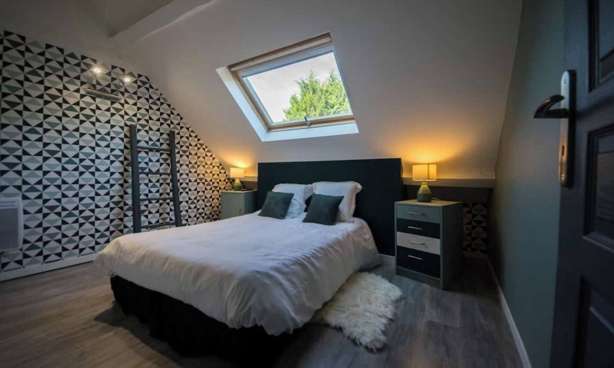 Bruyeres-et-Montberault Apartment | *Going Green B&B *