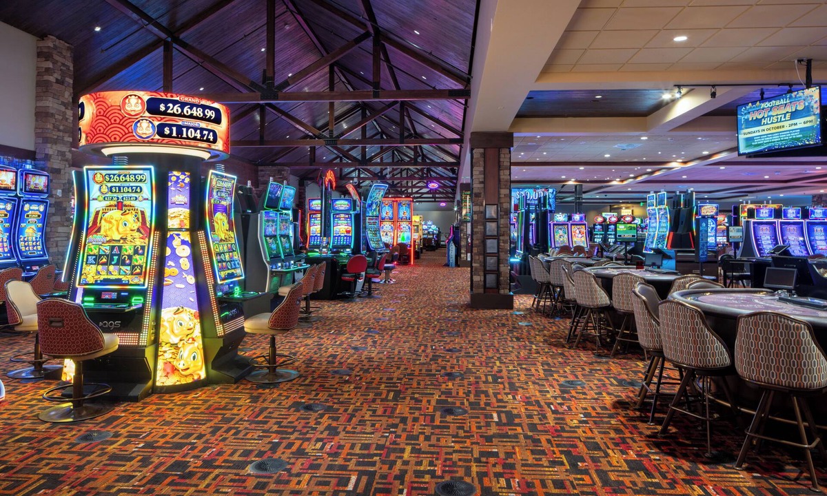 Cripple Creek Hotel | Gold King Mountain Inn