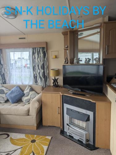 Chapel Saint Leonards Resort | Golden anchor chapel st leonards 3 bed caravan