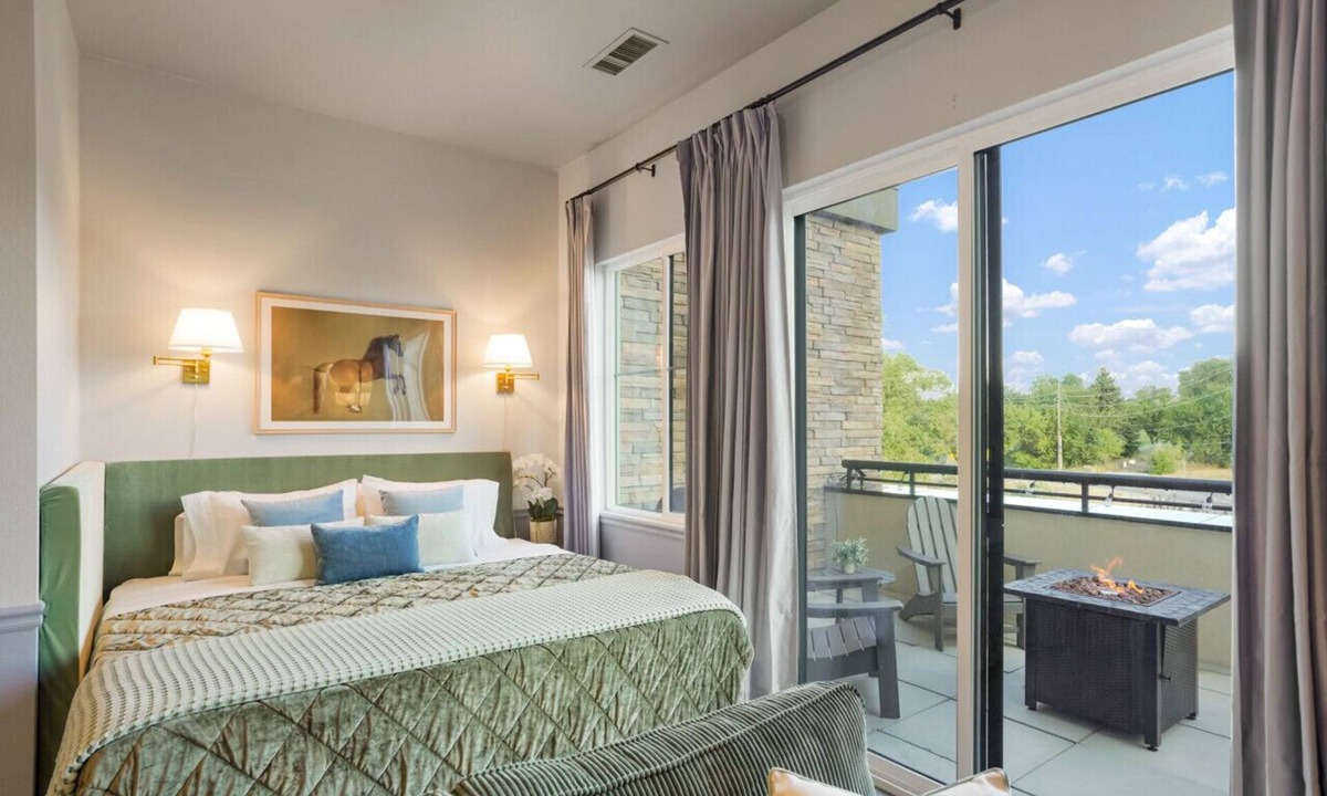 Golden Condo | Golden Condo - Patio w/MTN Views, Walk to DT Golden + School of Mines