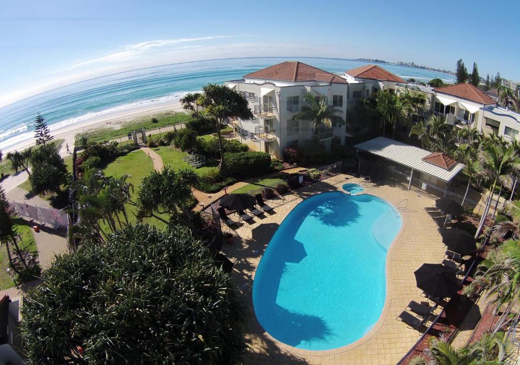 Tugun Resort | Golden Riviera Absolute Beachfront Resort