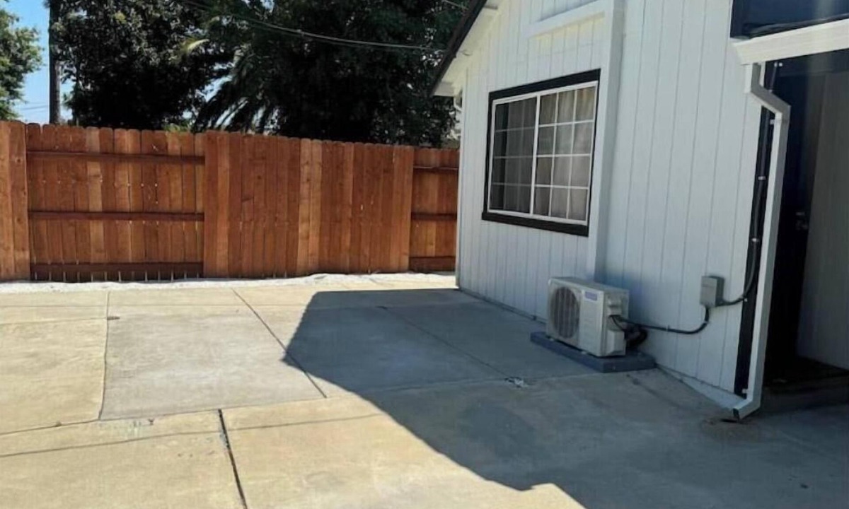 South Natomas House | Golden Suite in Sacramento, CA