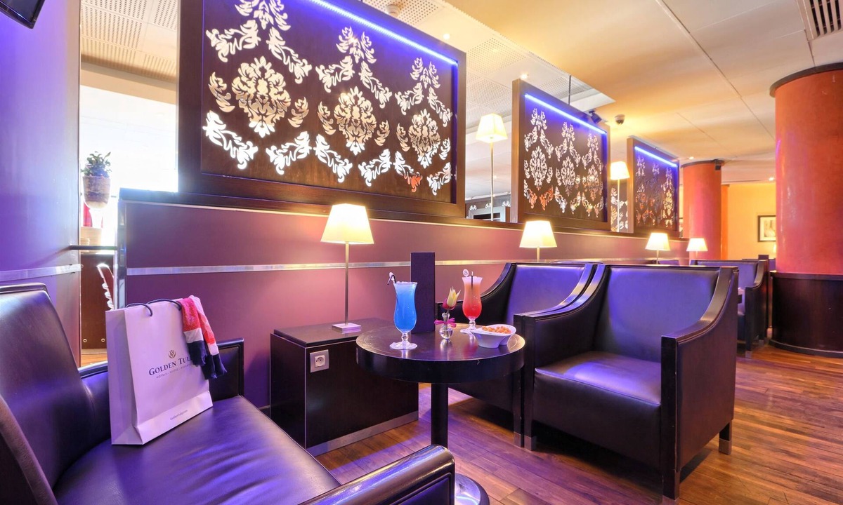 Roissy-en-France Hotel | Golden Tulip CDG Airport Roissy