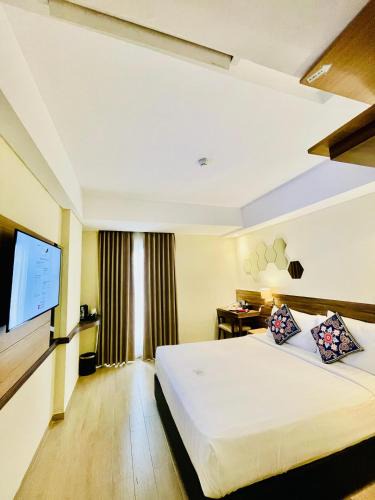 Tangerang Hotel | Golden Tulip Essential Tangerang