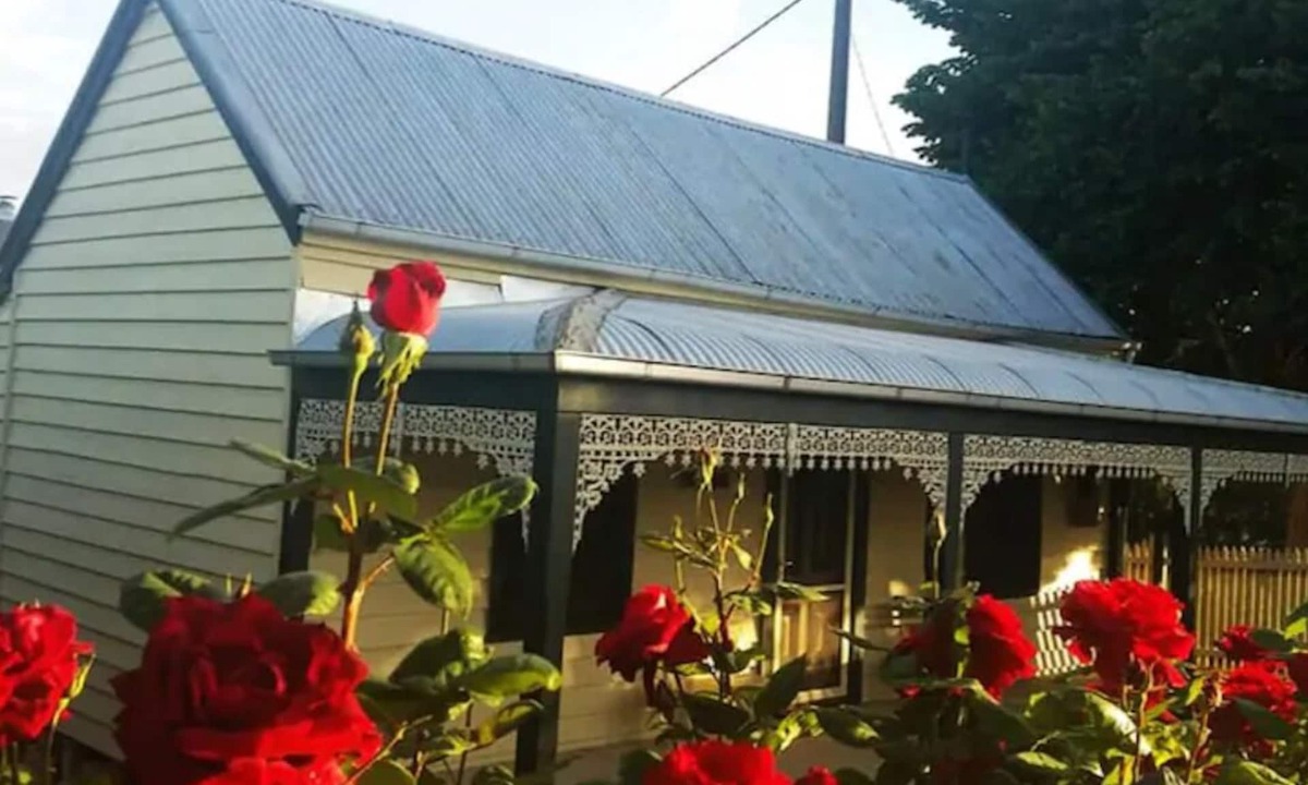 Beechworth Cottage | Goldfields Cottage centrally located in Beechworth