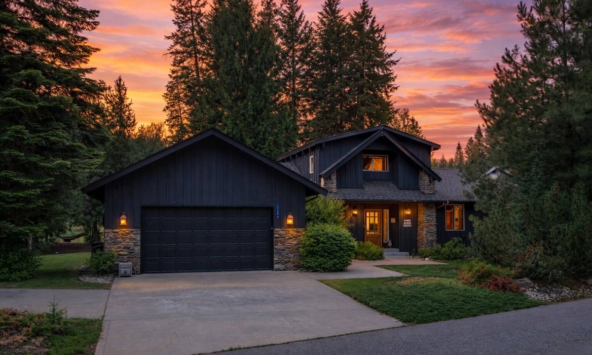 Leavenworth House | Golf Course | Club Pool | Near Lake | Dogs | BBQ