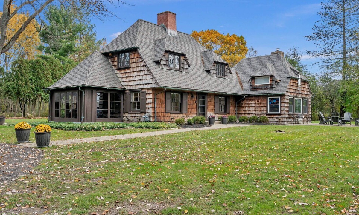 Spring Brook House | Golf Course Cottage that sleeps 8