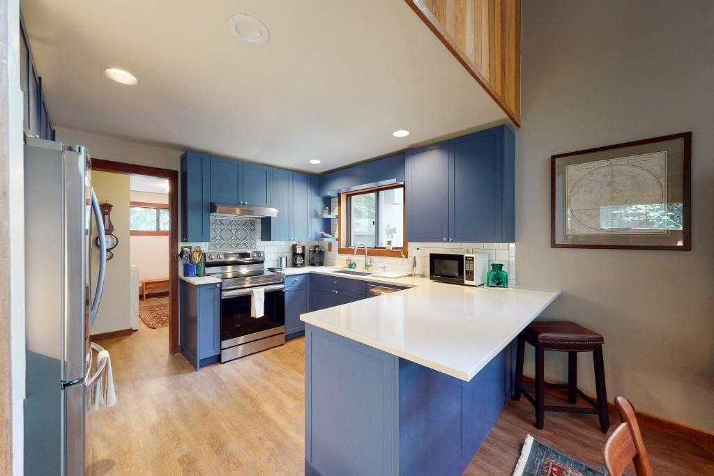 Black Butte Ranch House | Golf Course Home 148
