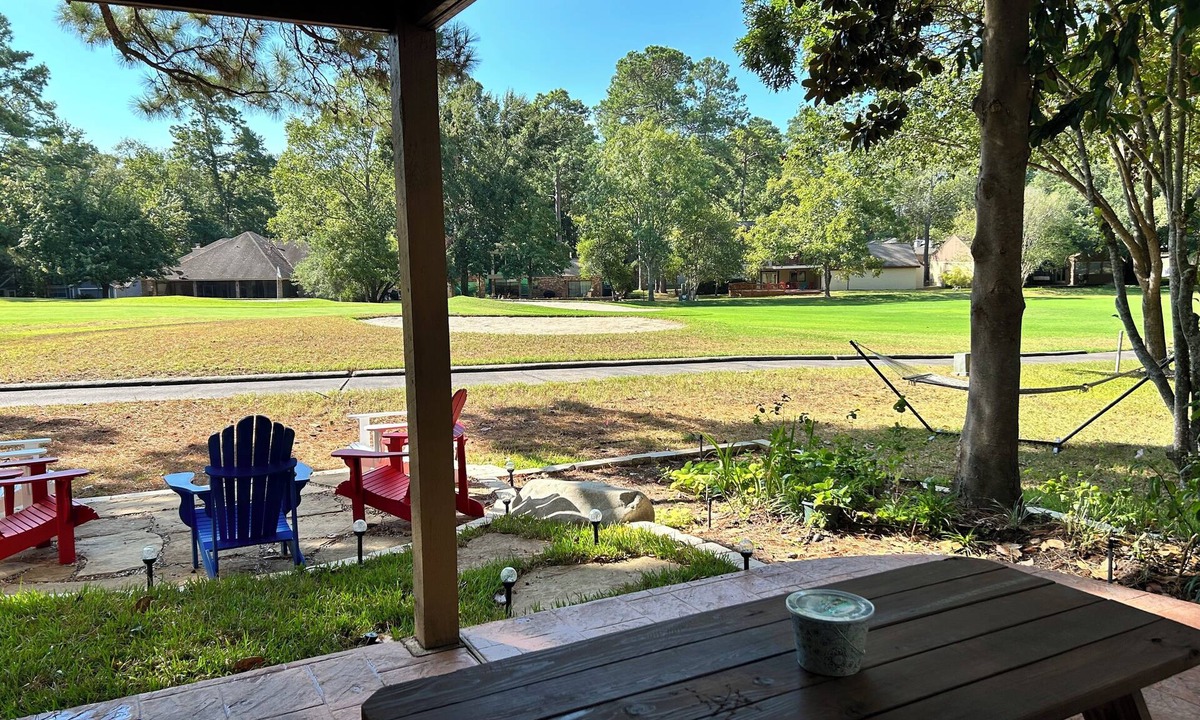 April Sound House | Golf Course Views + convenient to Texas Renaissance Festival!