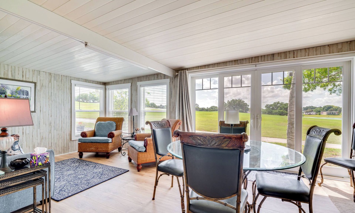 The Villages Cottage | Golf-Front Hilltop Cottage in The Villages!
