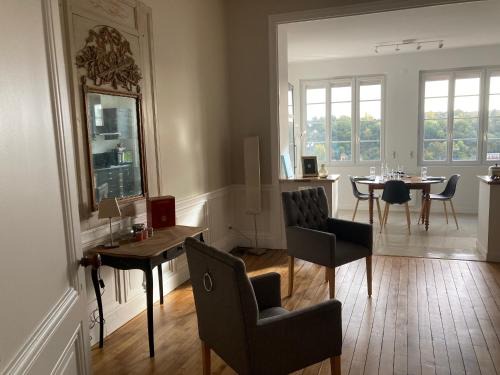 Angouleme Apartment | Golf & Rempart