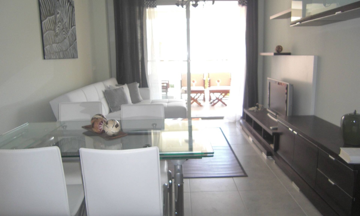 San Jorge Apartment | Golf. Swimming pools. Tennis. Paddle. Wifi. A/a