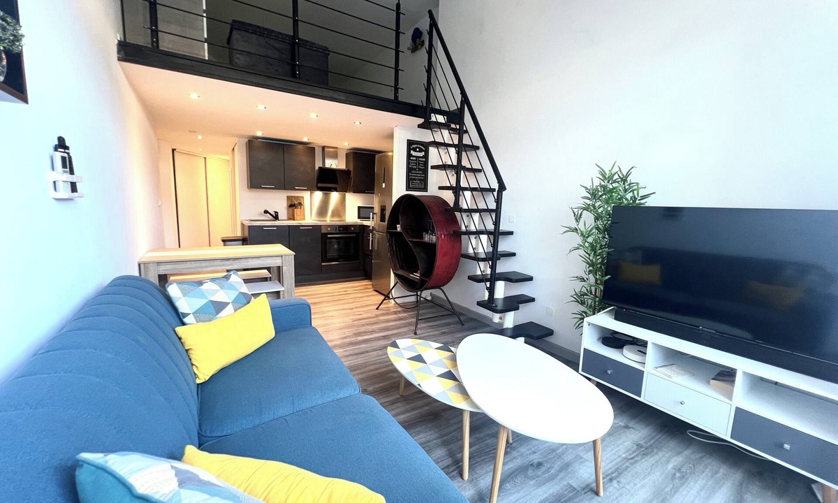 Golfe Juan Apartment | Golfe Juan - 4 People - Swimming Pool - Parking