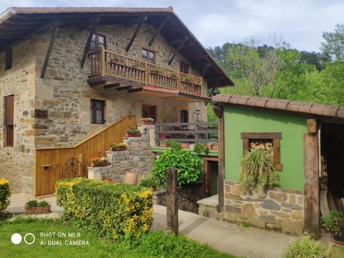 Areatza House | Golliber Baserrie