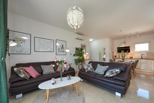 Seget Donji Apartment | Golubica