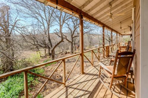Medicine Park Apartment | Good Medicine - Stardust Inn - Triple Z