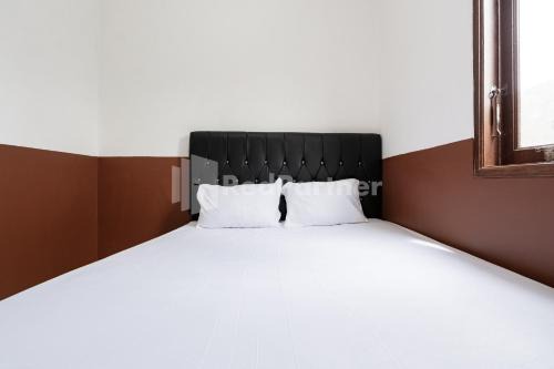 Samarinda Hotel | Good Sleep 4 RedPartner