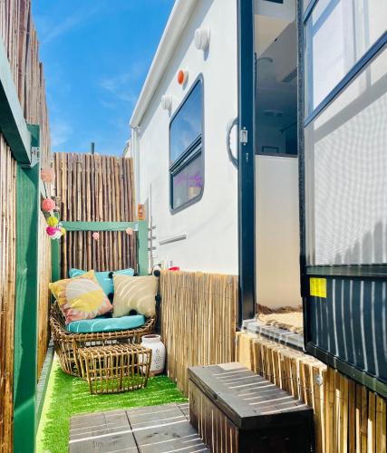 Mission Beach House | Good Vibes Hidden Oasis