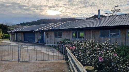 Waikino House | Goods Guest house