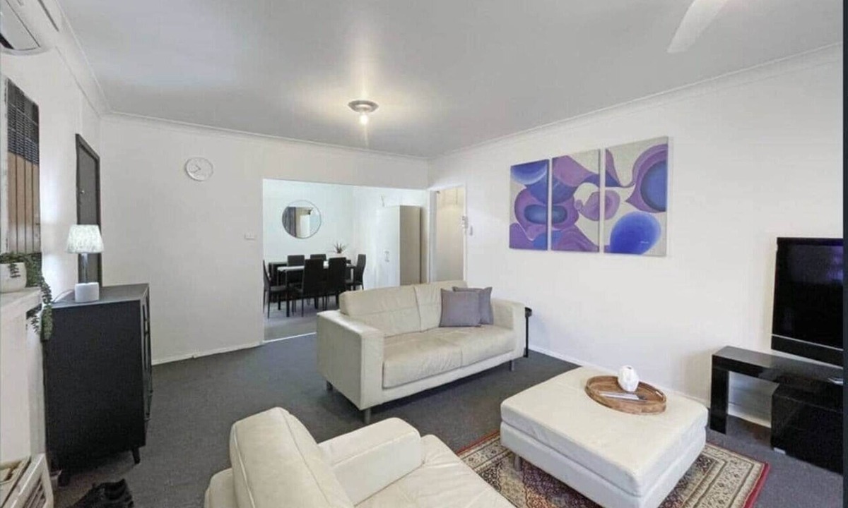 Benalla West House | Goodwin Railway Cottage