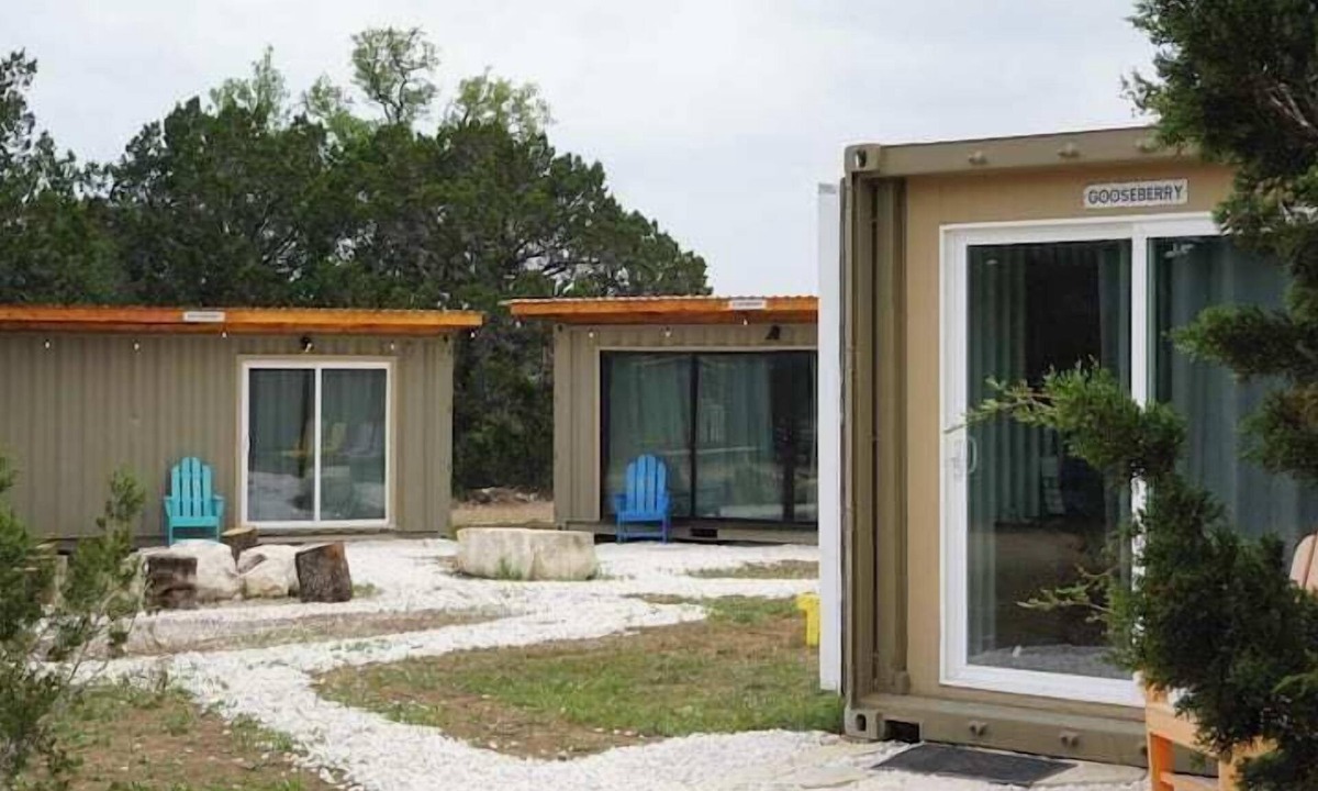 Bandera House | Gooseberry Shipping Container Room
