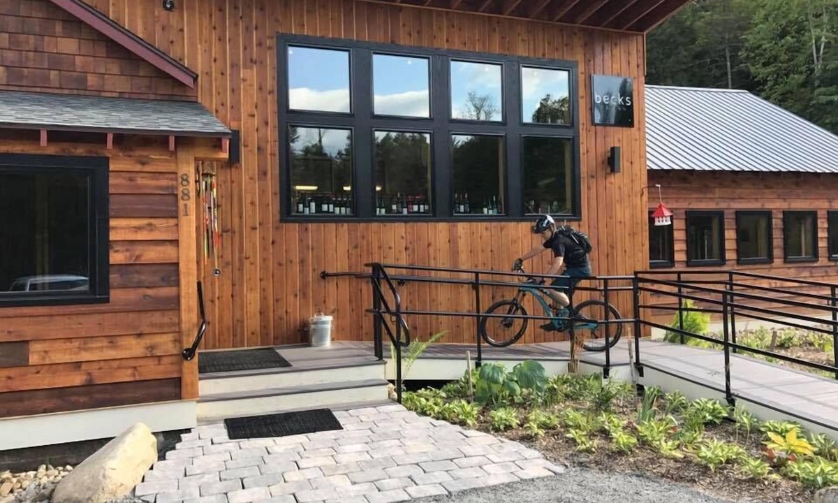 North Creek Hotel | Gore Mountain Lodge