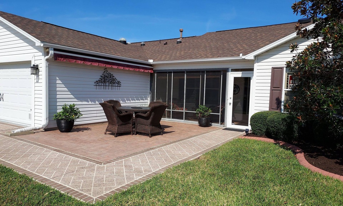 Lynnhaven House | Gorgeous 3 Bdrm, 2 Bath home in the heart of The Villages, Florida!