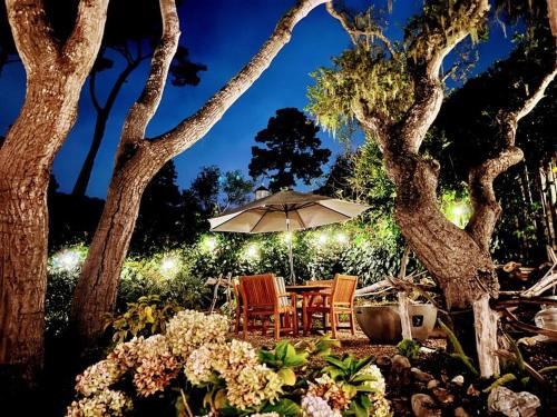 Southeast Carmel House | Gorgeous 3-bdrm home, walk to town and beach