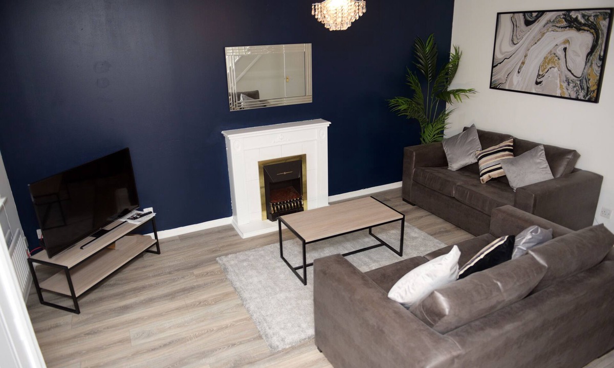 Bradley Stoke House | Gorgeous 3 bed in Bristol