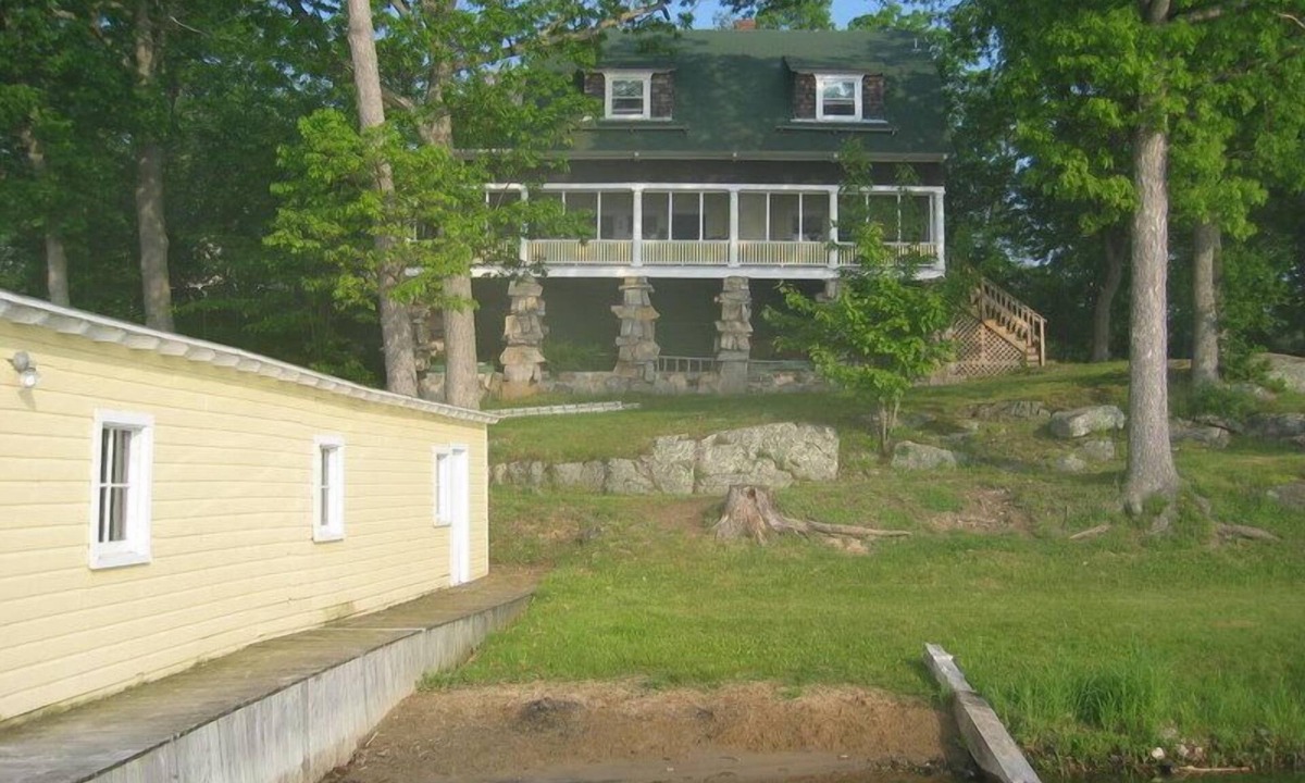 Wellesley Island House | Gorgeous 6 BR House on the Water