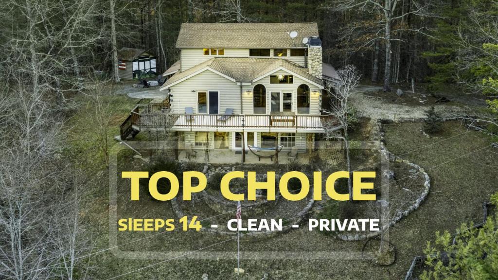 Mineral Bluff Ski Chalet | Gorgeous 6BR Cabin w/Spa, Firepit, Arcade& Mountain View