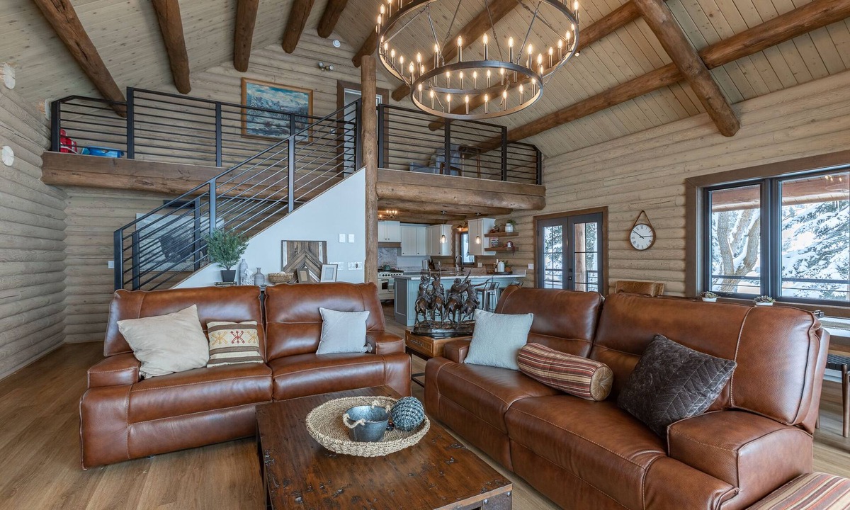 Alpine Northeast Cabin | Gorgeous Alpine Hollow on 3 acres - Hot Tub