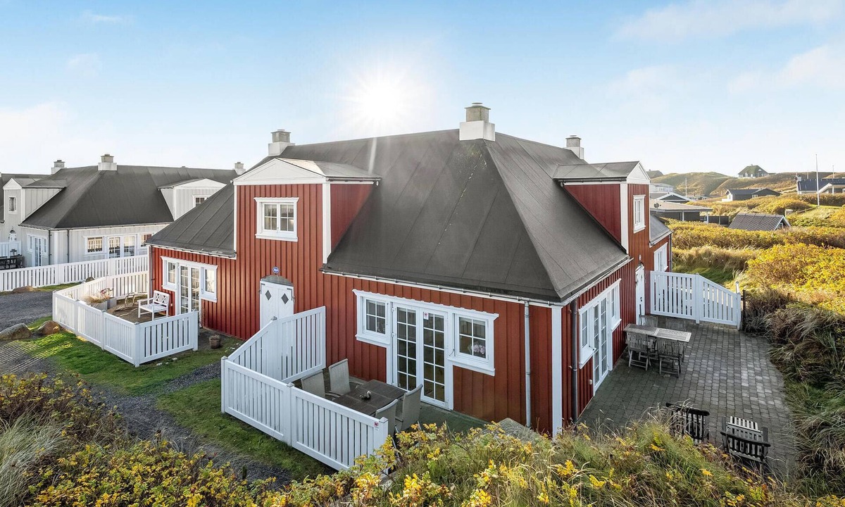 Sondervig Apartment | Gorgeous apartment in Ringkøbing