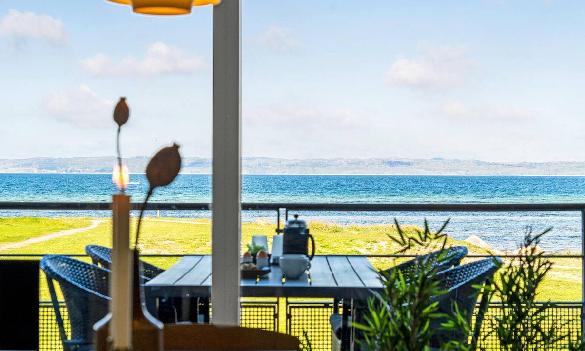 Syddjurs Kommune Apartment | Gorgeous apartment in Ebeltoft