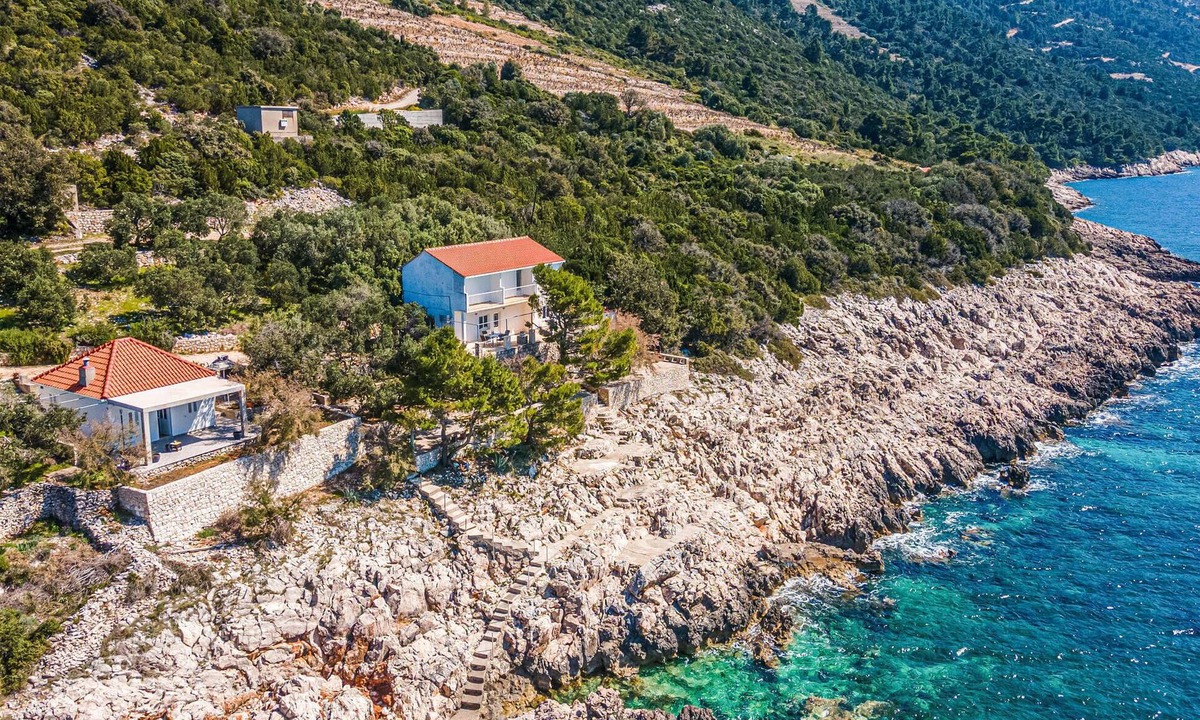 Orebic Apartment | Gorgeous apartment in Potomje with house sea view