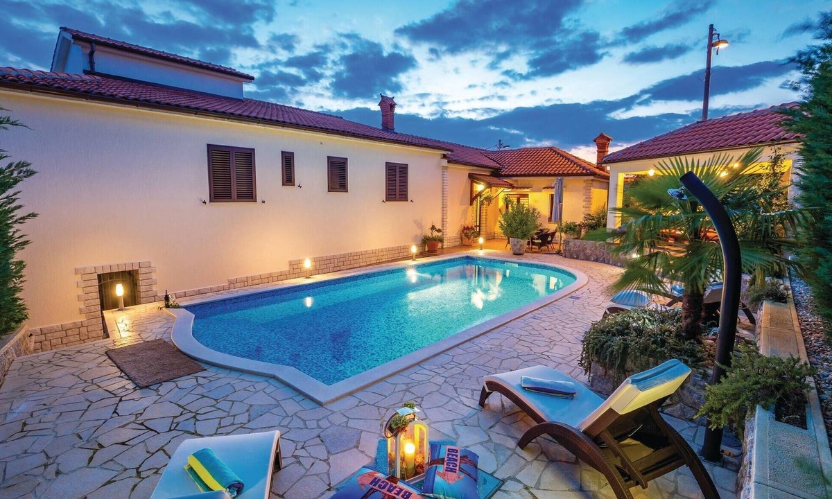 Sarsoni Apartment | Gorgeous apartment in Rijeka