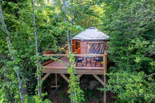 Cullowhee House | Gorgeous Cozy Yurt for a Unique Romantic Glamping Experience near Cullowhee, North Carolina