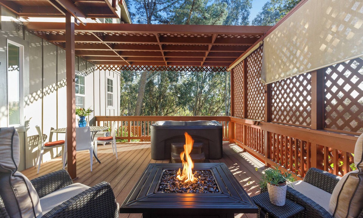 Merriewood House | Gorgeous Flat in Montclair Hills