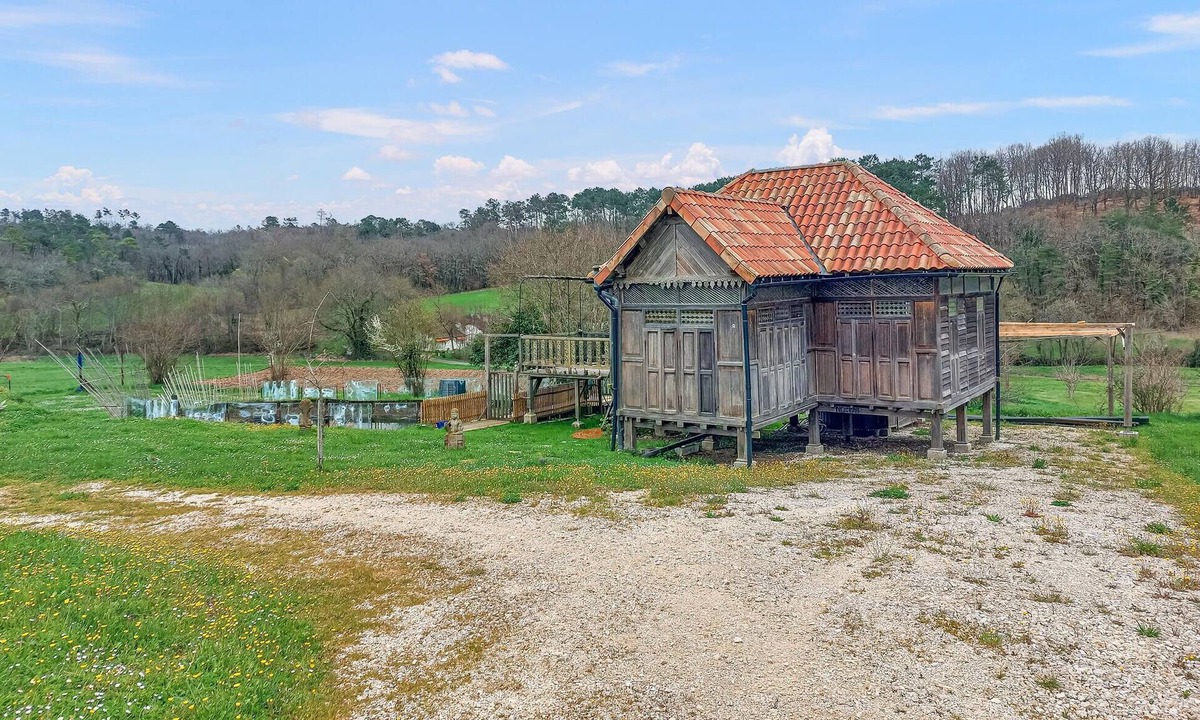 Saint-Sulpice-de-Roumagnac House | Gorgeous home in Saint-Sulpice-de-Rouma