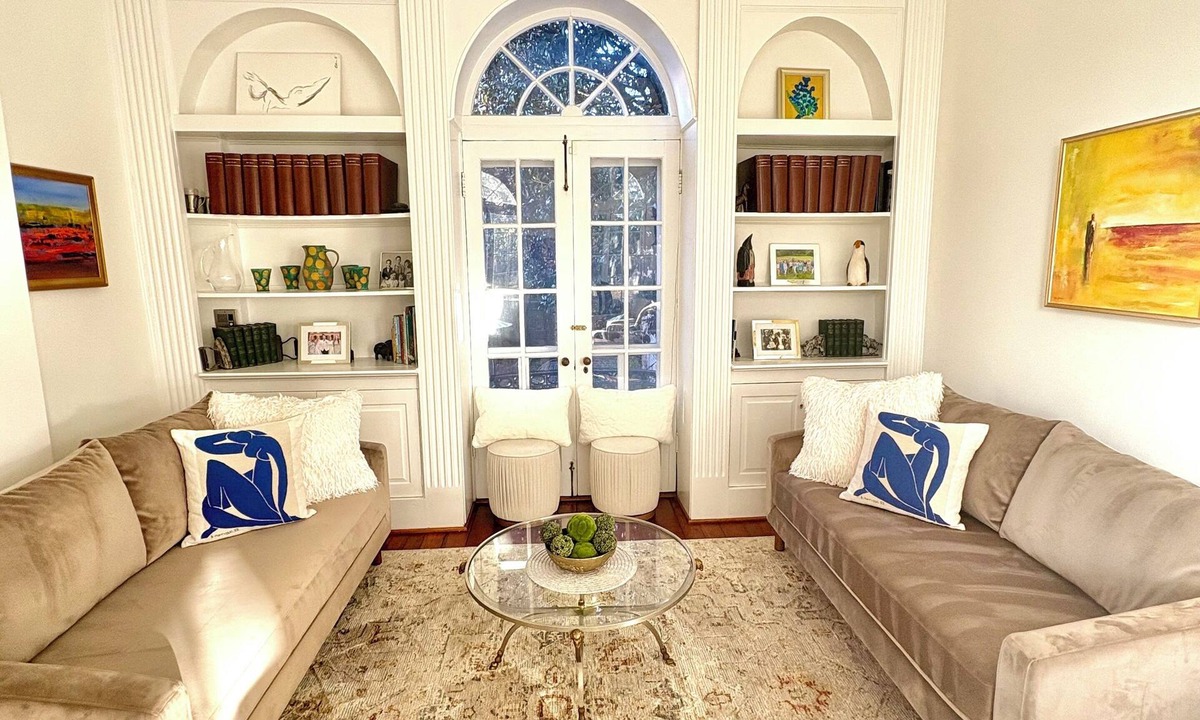 Georgetown House | Gorgeous Georgetown entire Row Home with elevator