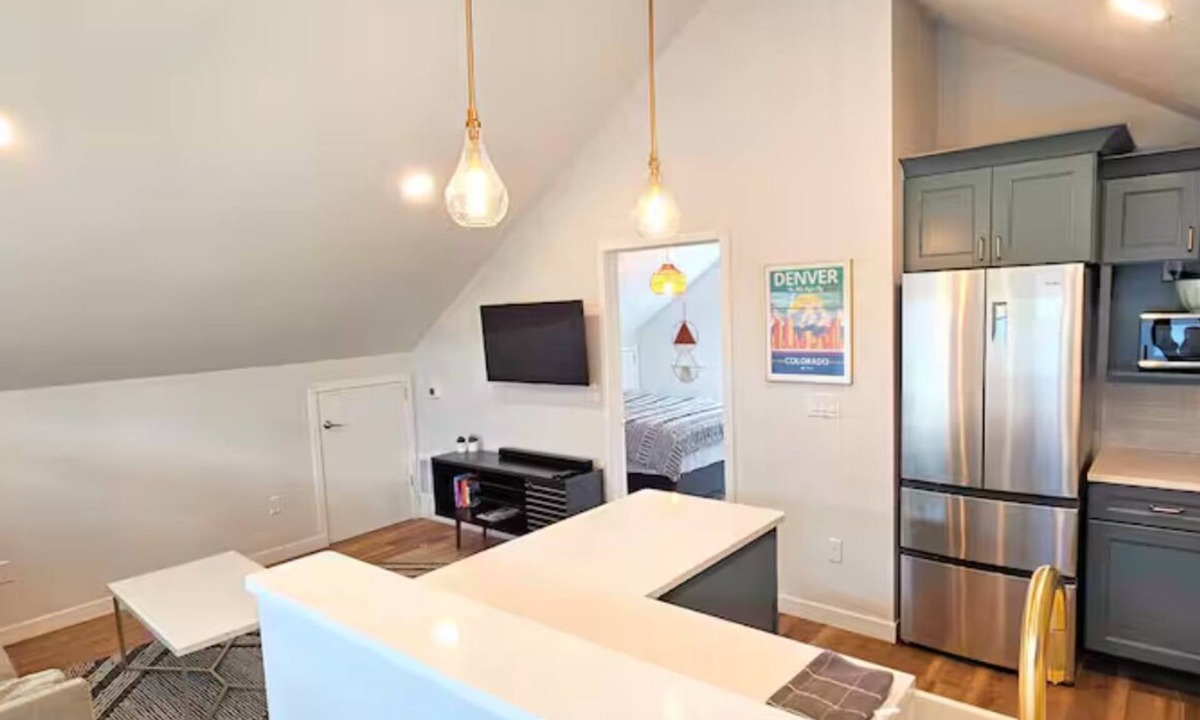 Whittier House | Gorgeous Guesthouse Near RiNo