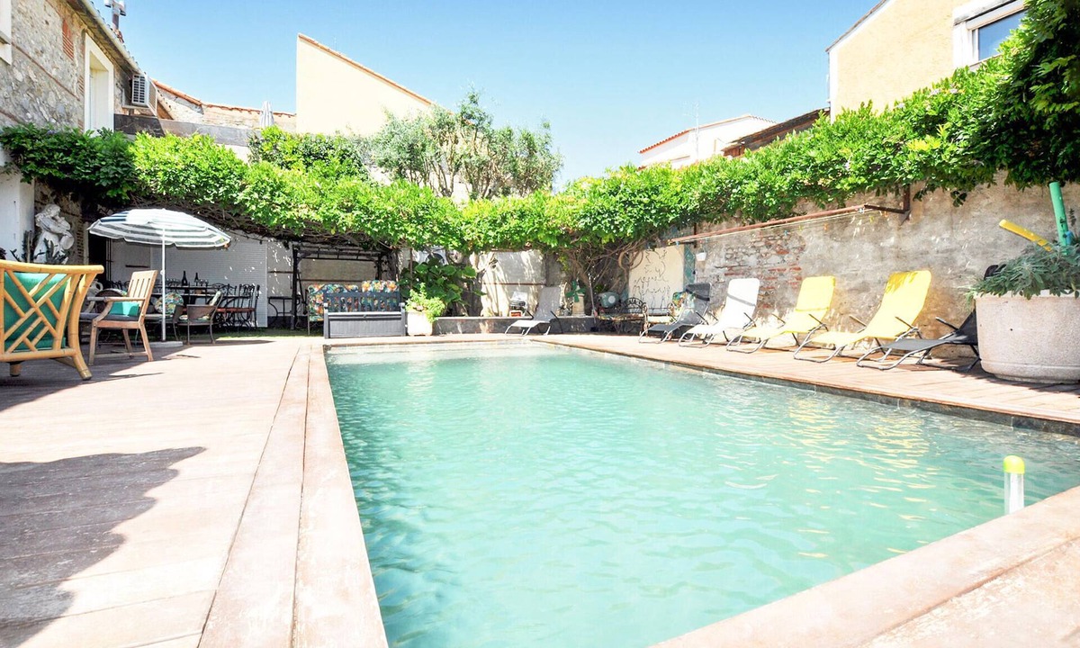 Villelongue-de-la-Salanque House | Gorgeous home in Villelongue-de-la-S